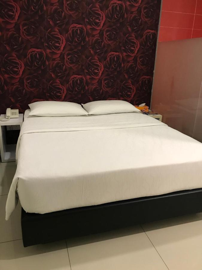Goody Hotel Johor Bahru Eksteriør bilde