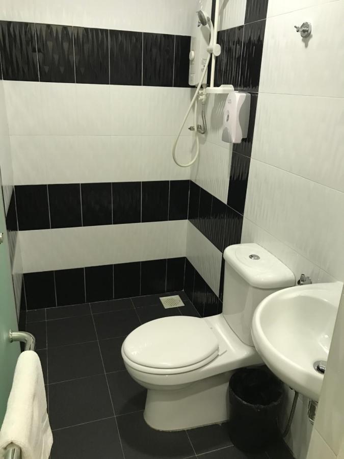 Goody Hotel Johor Bahru Eksteriør bilde